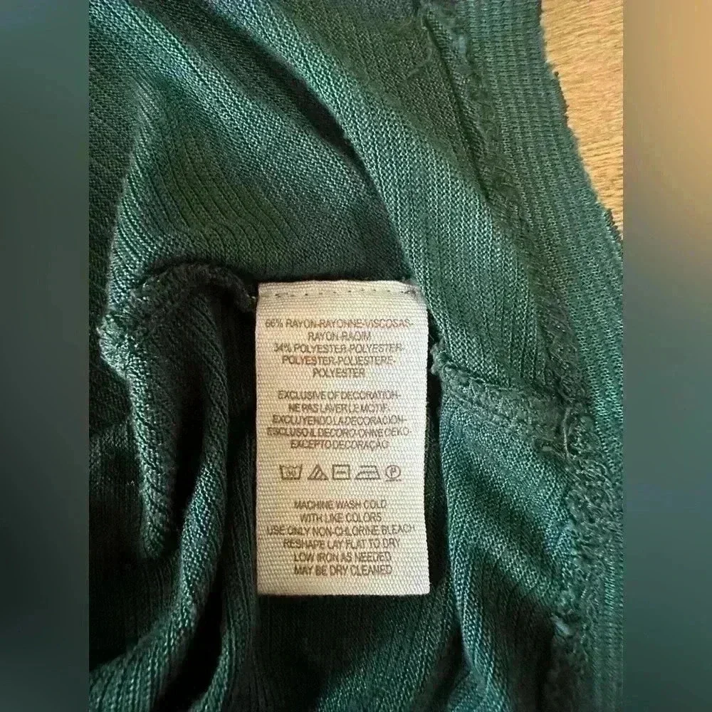 Free People Emerald green distressed top